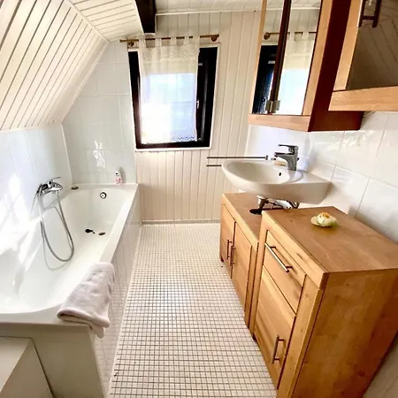 Traumhaus Fur Max Vier Personen Nr Re-w3 라인벡