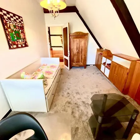 펜션 Traumhaus Fur Max Vier Personen Nr Re-w3 *